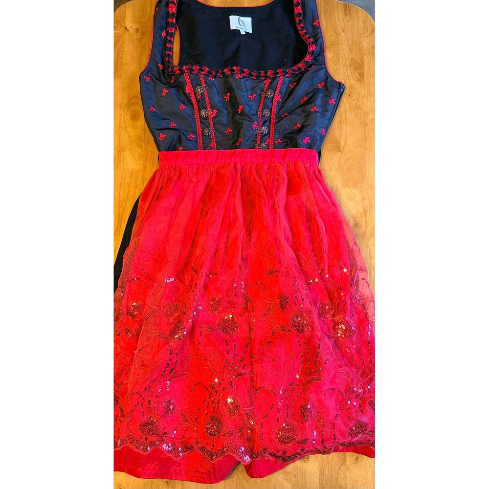 Bergweiss Trachten Dirndl Dress Black Red Sequin Floral Oktoberfest Size 42